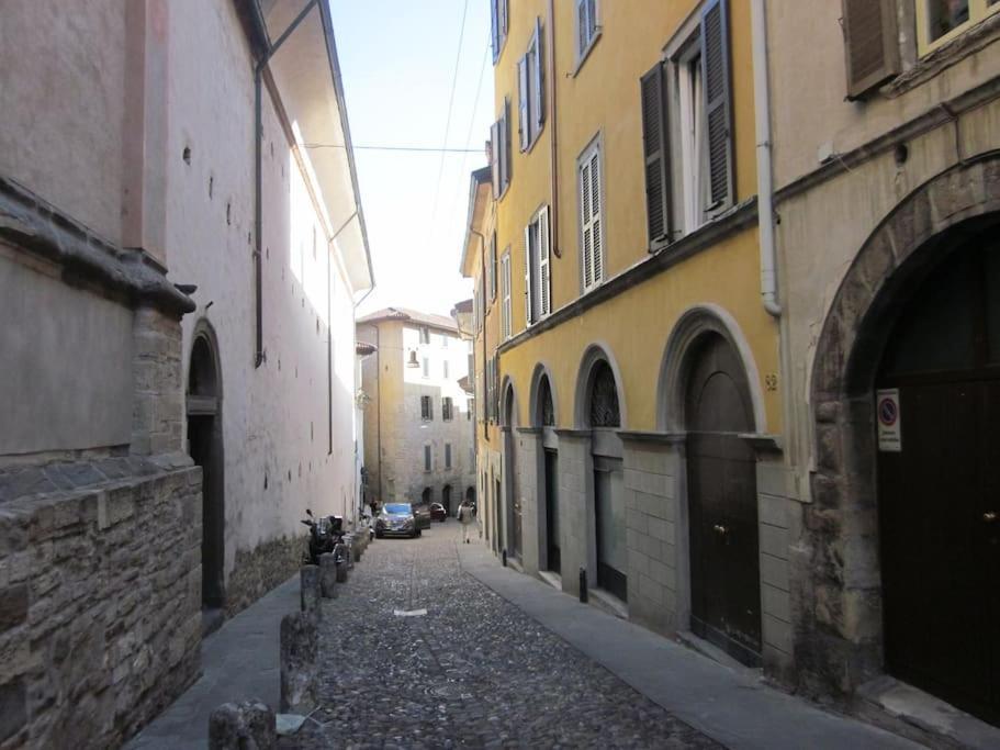 Casa Lalla In Centro Storico A ברגמו מראה חיצוני תמונה